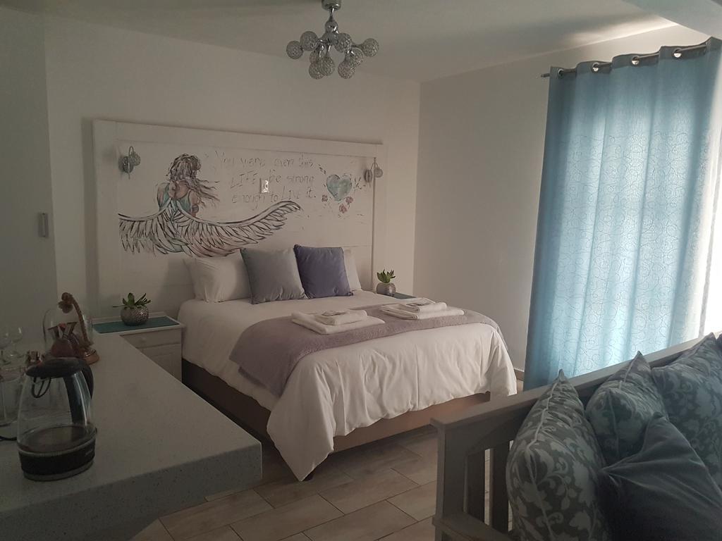 Be Our Guest Self Catering Apartment Mbombela Bagian luar foto